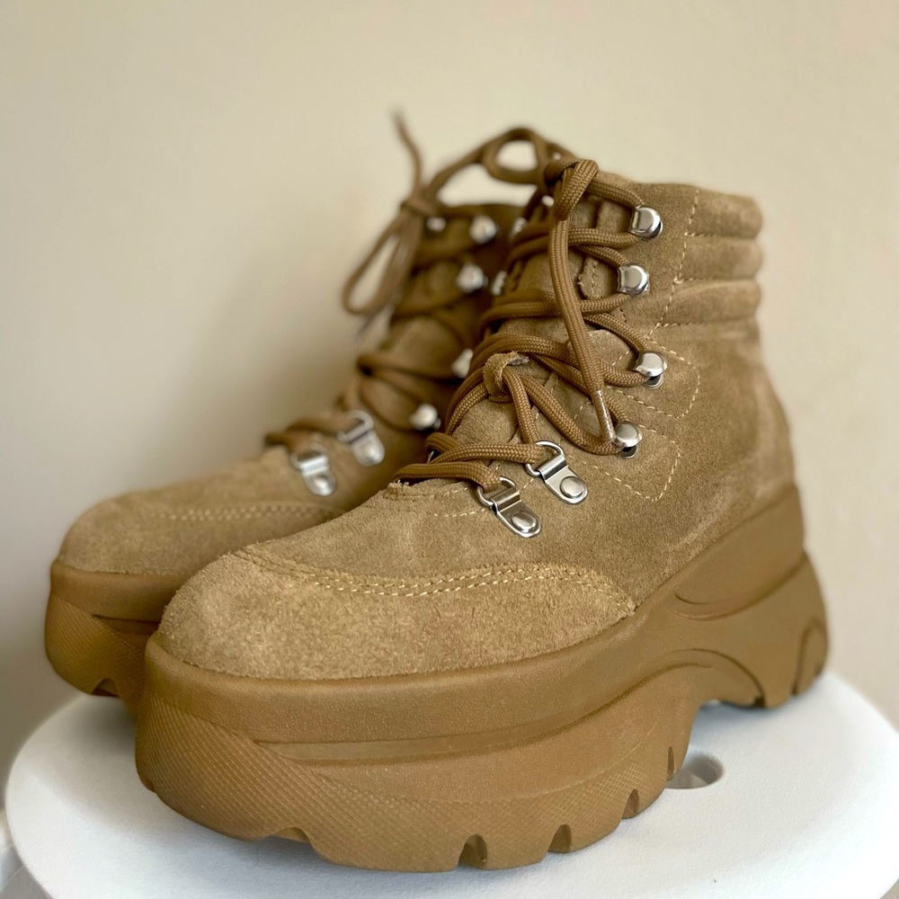 Steve Madden Husky Ankle Boot US7.5